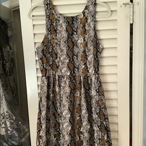 Snake skin pattern dress